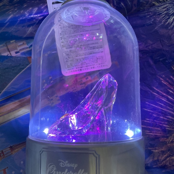 Disney parks Cinderella lantern - Picture 6 of 6